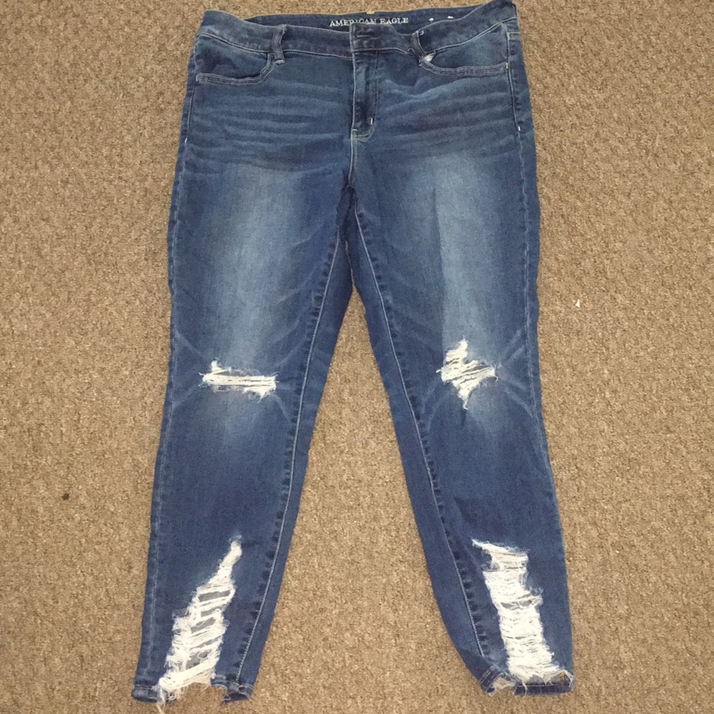 Barely worn AE jegging crop